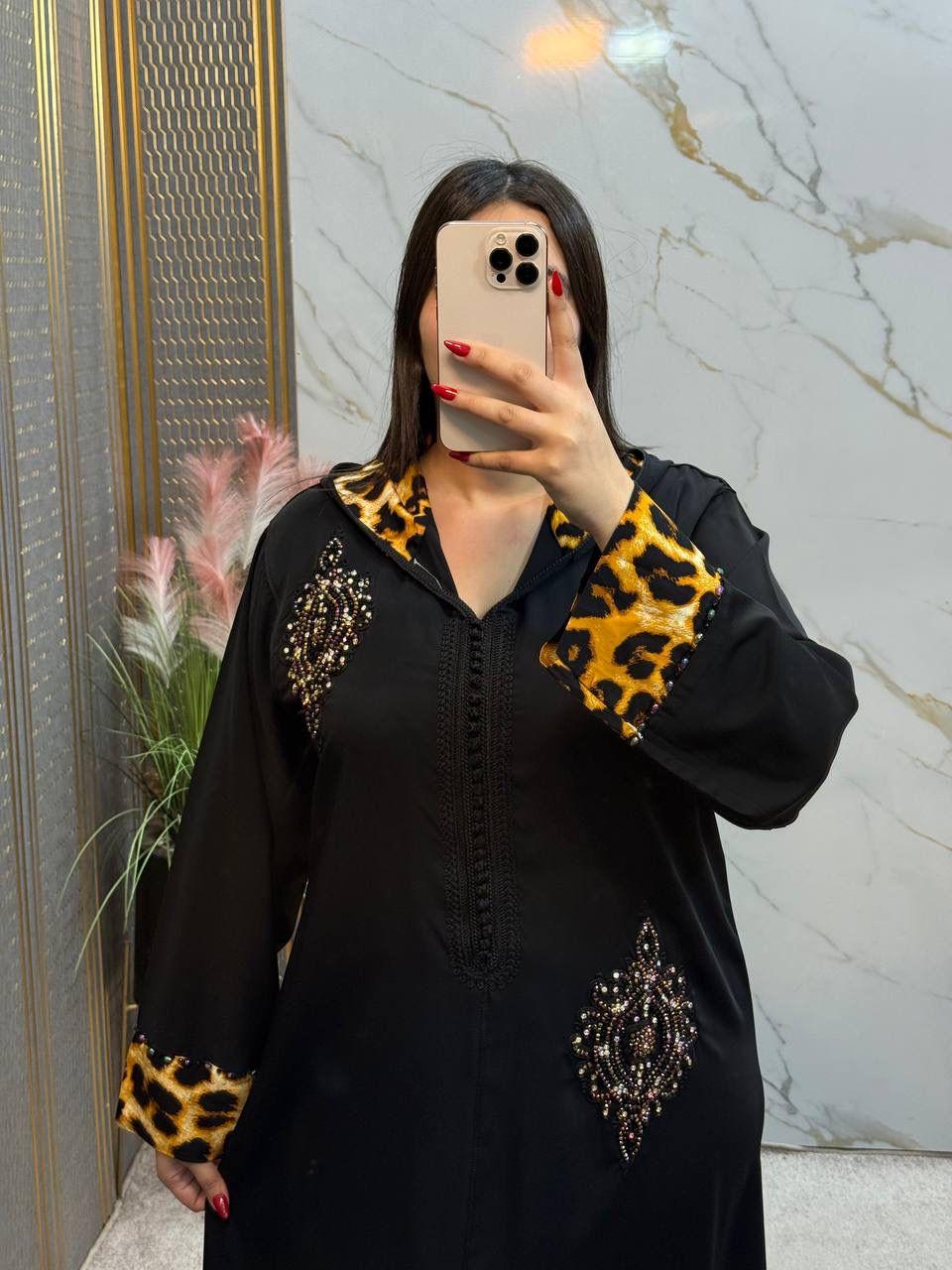 Abaya ( with tiger print)